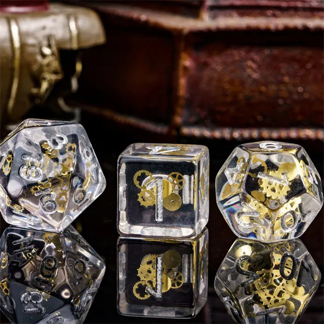 Gear Wheel Dice GOLD SILVER WHITE - Games World Dice